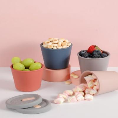 Baby drinking cup